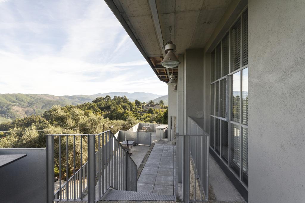 Bed and Breakfast Plano5 - Robust Design Lagares da Beira Exterior foto